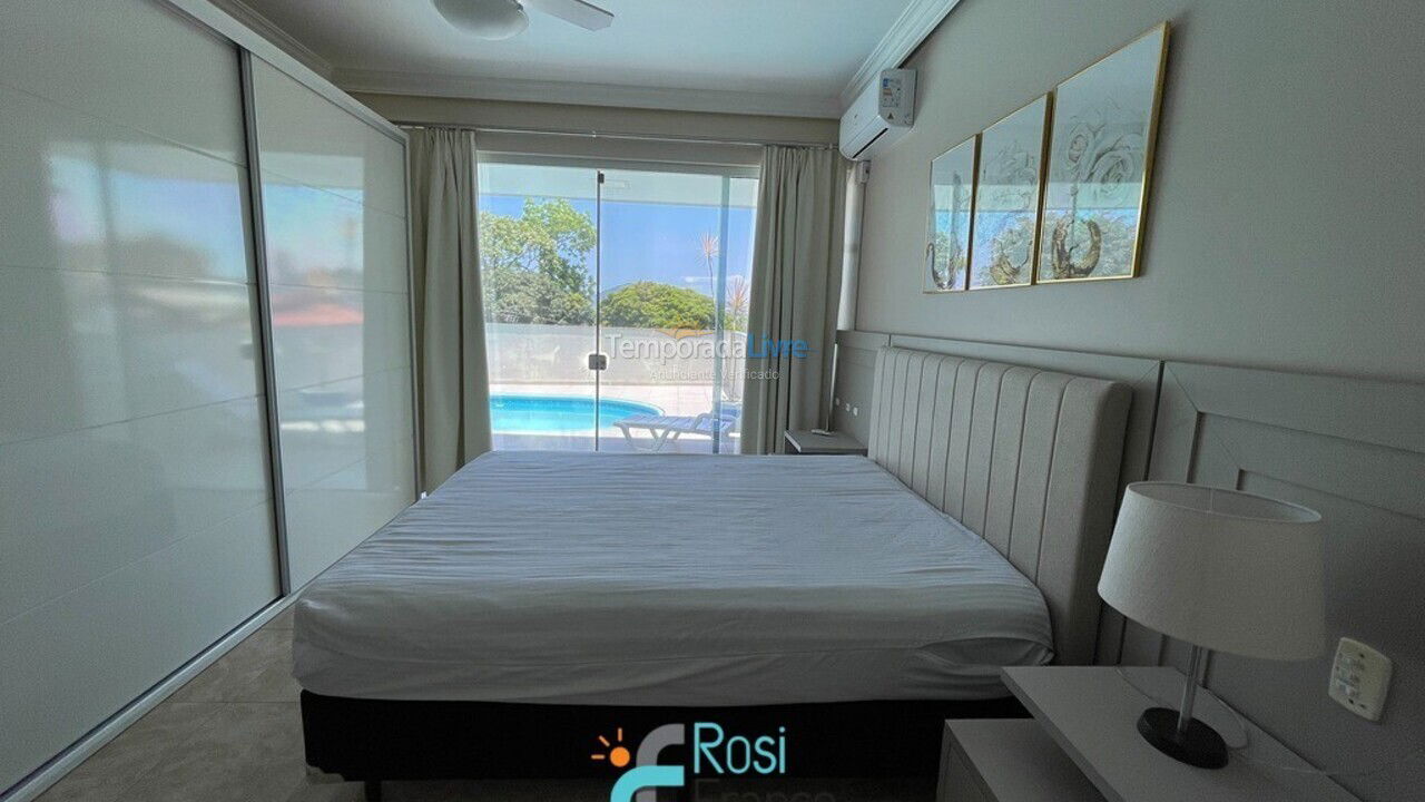 House for vacation rental in Itapema (Centro)