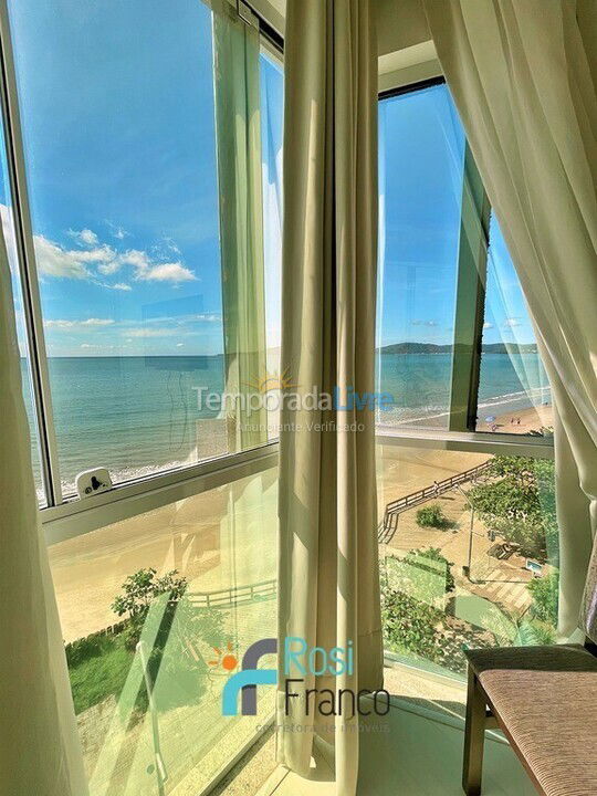 Apartamento para alquiler de vacaciones em Itapema (Meia Praia Frente Mar)