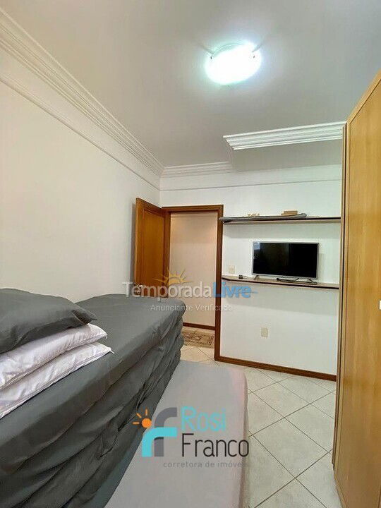 Apartamento para alquiler de vacaciones em Itapema (Meia Praia Frente Mar)