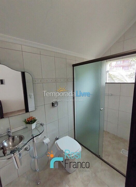 House for vacation rental in Itapema (Centro)