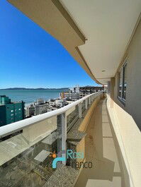 Apartment with 3 suites, sea view, Itapema, SC center