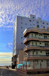 2 bedroom apartment with sea view Itapema SC