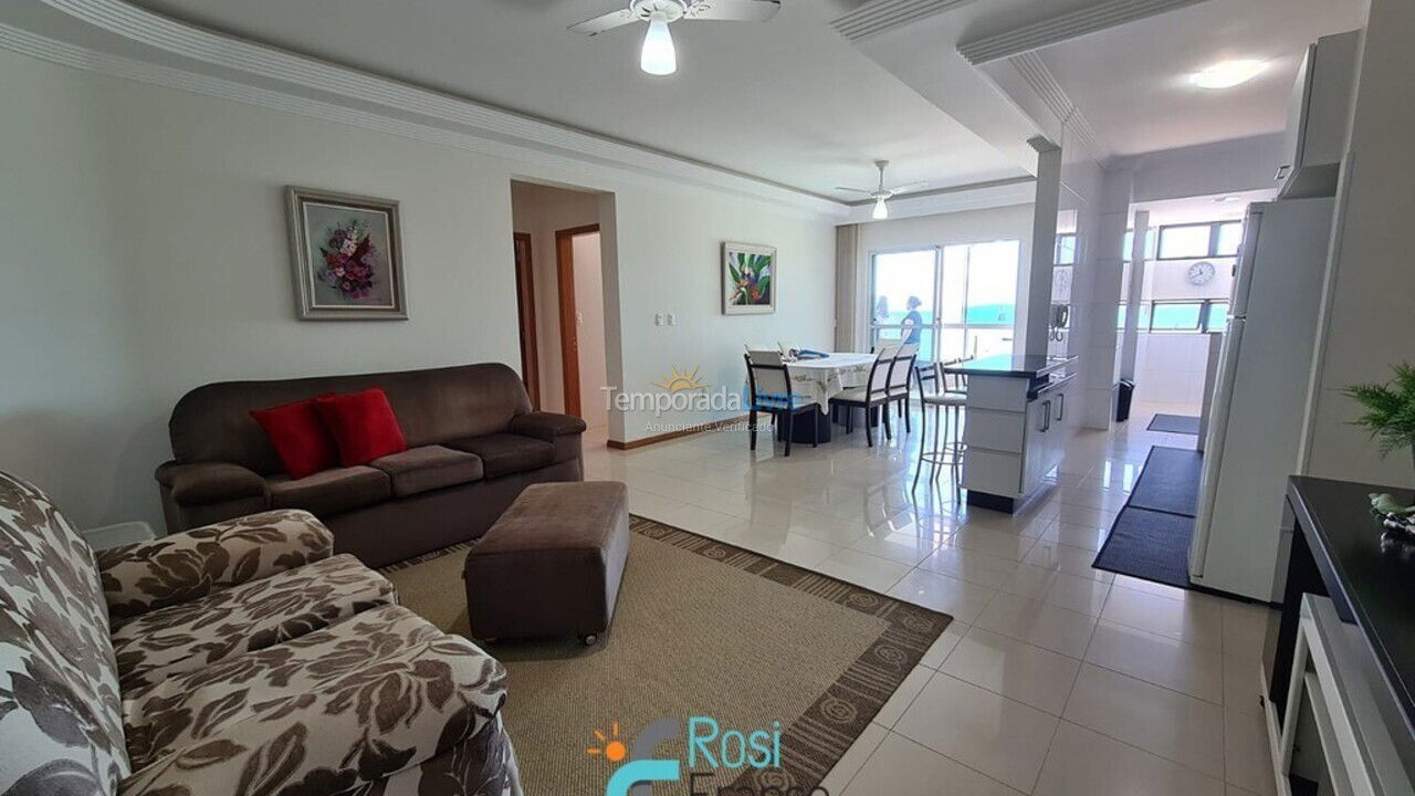 Apartment for vacation rental in Itapema (Centro Frente Mar)