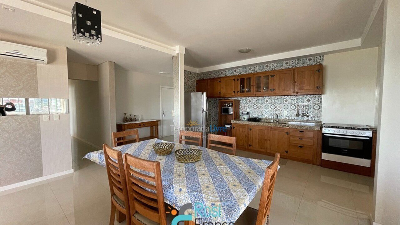 Apartamento para alquiler de vacaciones em Itapema (Centro)