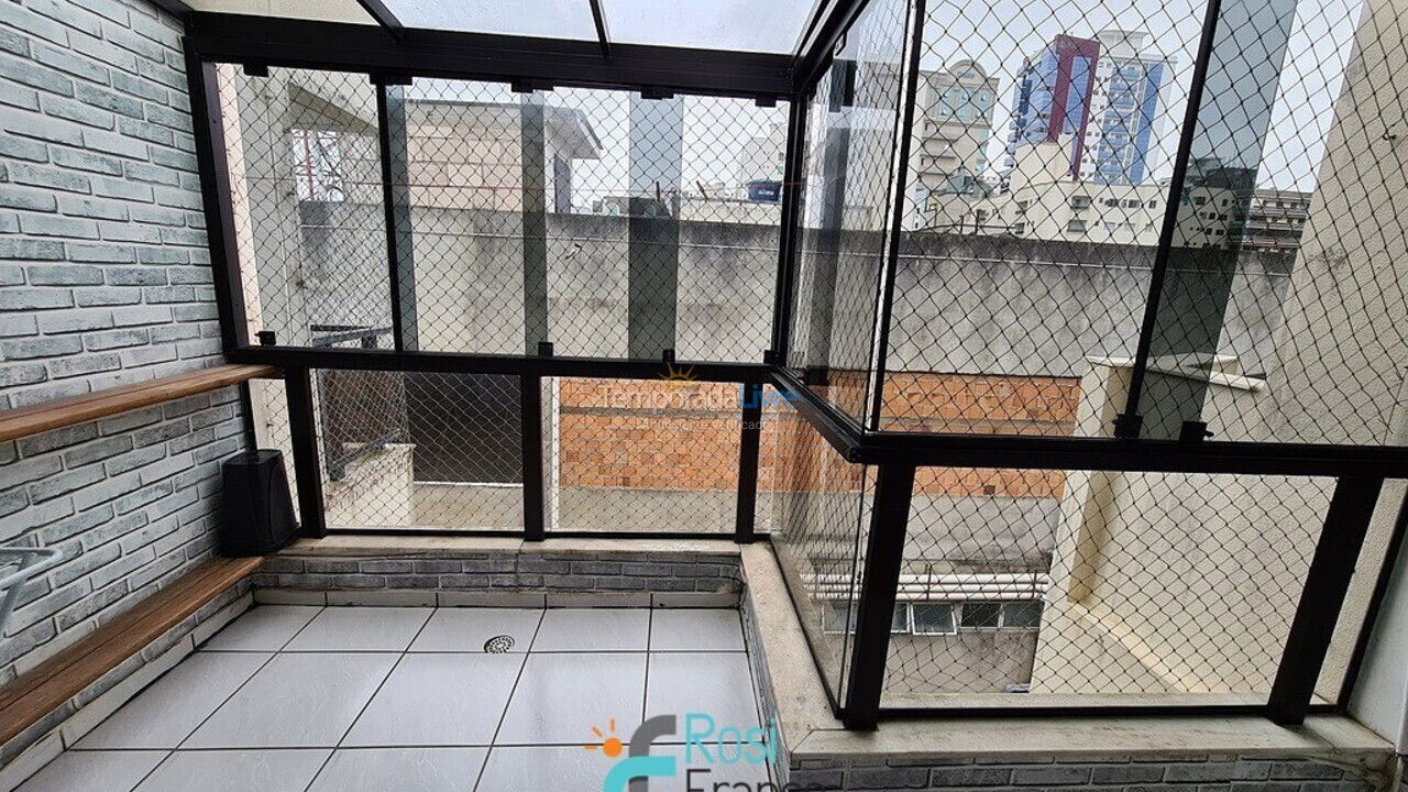 Apartamento para aluguel de temporada em Itapema (Meia Praia Frente Mar)