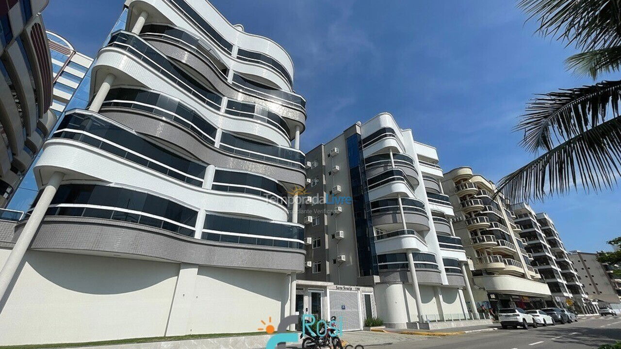 Apartamento para aluguel de temporada em Itapema (Centro Frente Mar)