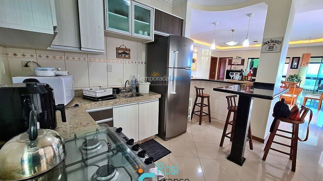 Apartment for vacation rental in Itapema (Meia Praia Frente Mar)