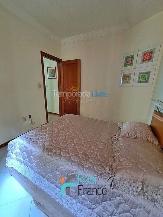 Apartment for vacation rental in Itapema (Meia Praia Frente Mar)