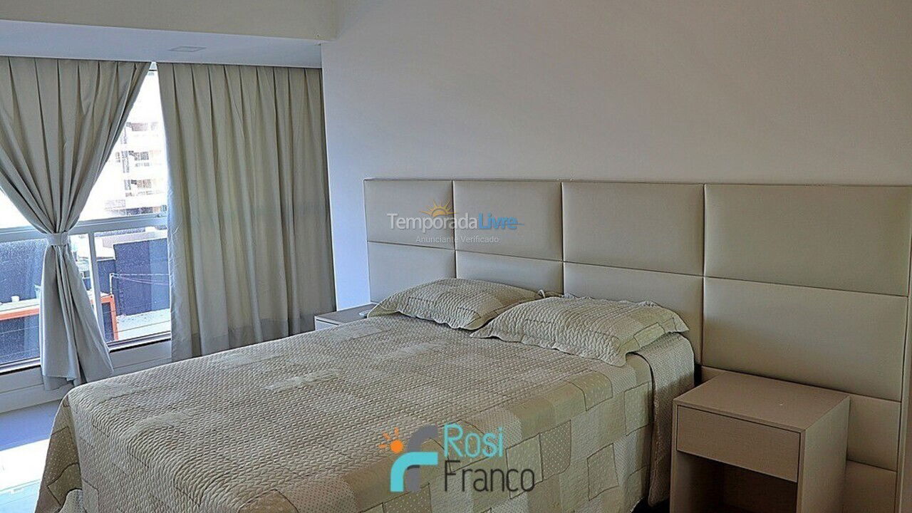 Apartment for vacation rental in Itapema (Centro)