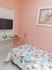 Apartamento frente al mar 4 suites Meia Praia SC