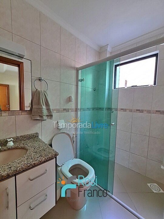 Apartment for vacation rental in Itapema (Meia Praia Frente Mar)