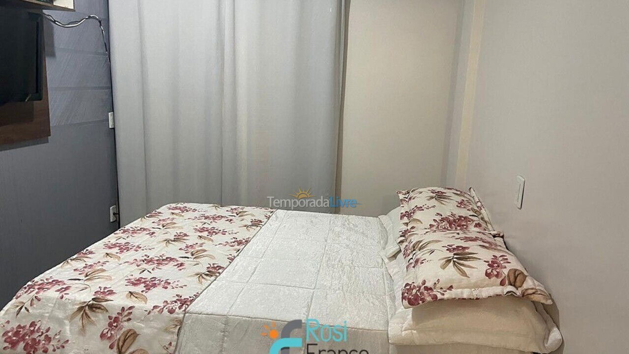 Apartamento para alquiler de vacaciones em Itapema (Meia Praia Quadra do Mar)