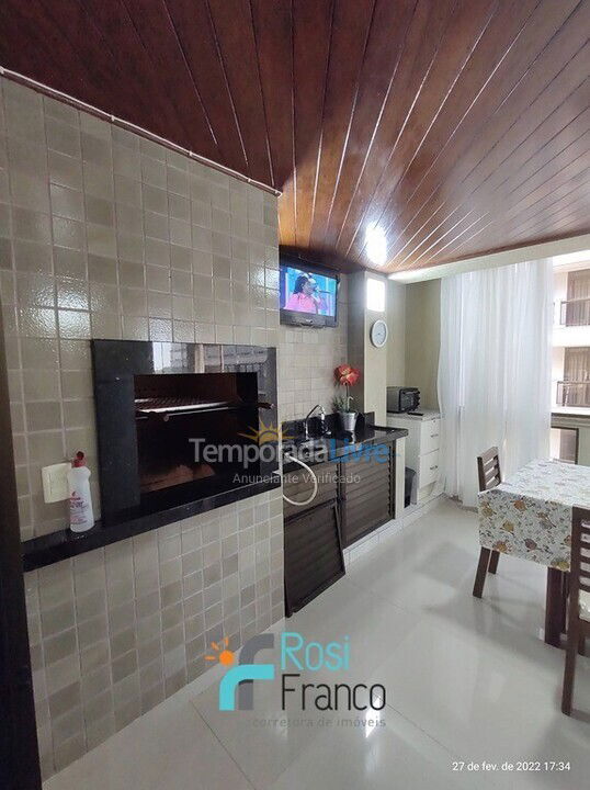 Apartamento para aluguel de temporada em Itapema (Centro)