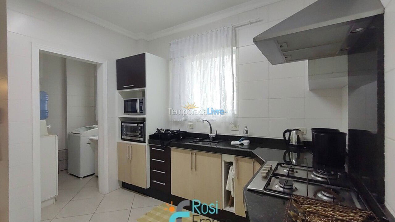 Apartamento para alquiler de vacaciones em Itapema (Meia Praia Quadra do Mar)