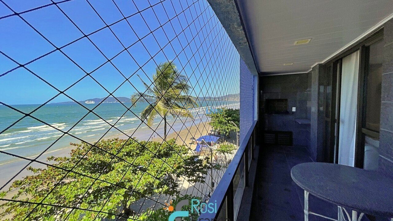 Apartment for vacation rental in Itapema (Meia Praia Frente Mar)