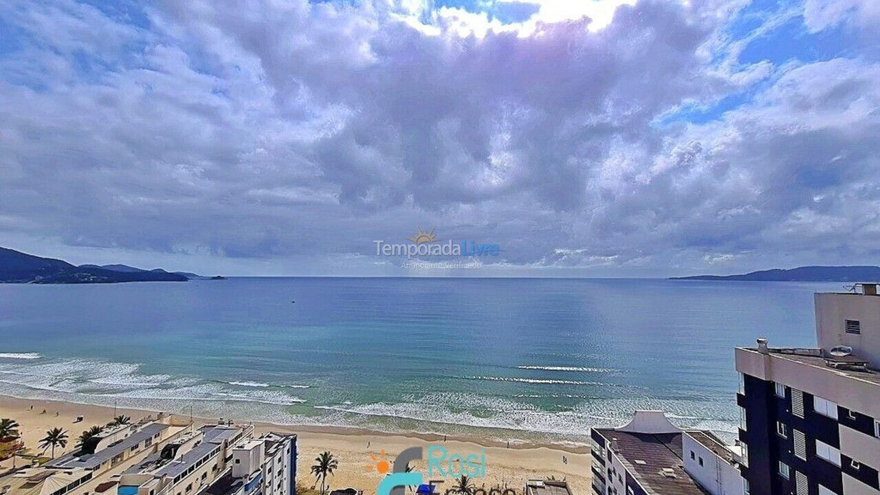 Apartment for vacation rental in Itapema (Meia Praia Quadra do Mar)