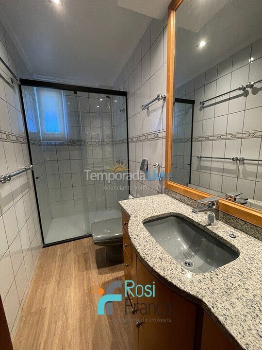 Apartment for vacation rental in Itapema (Meia Praia Frente Mar)