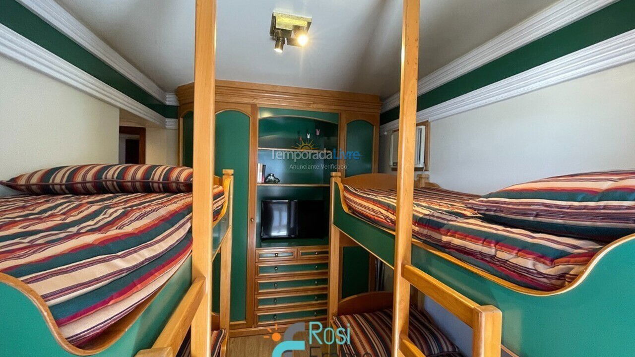 Apartment for vacation rental in Itapema (Meia Praia Frente Mar)
