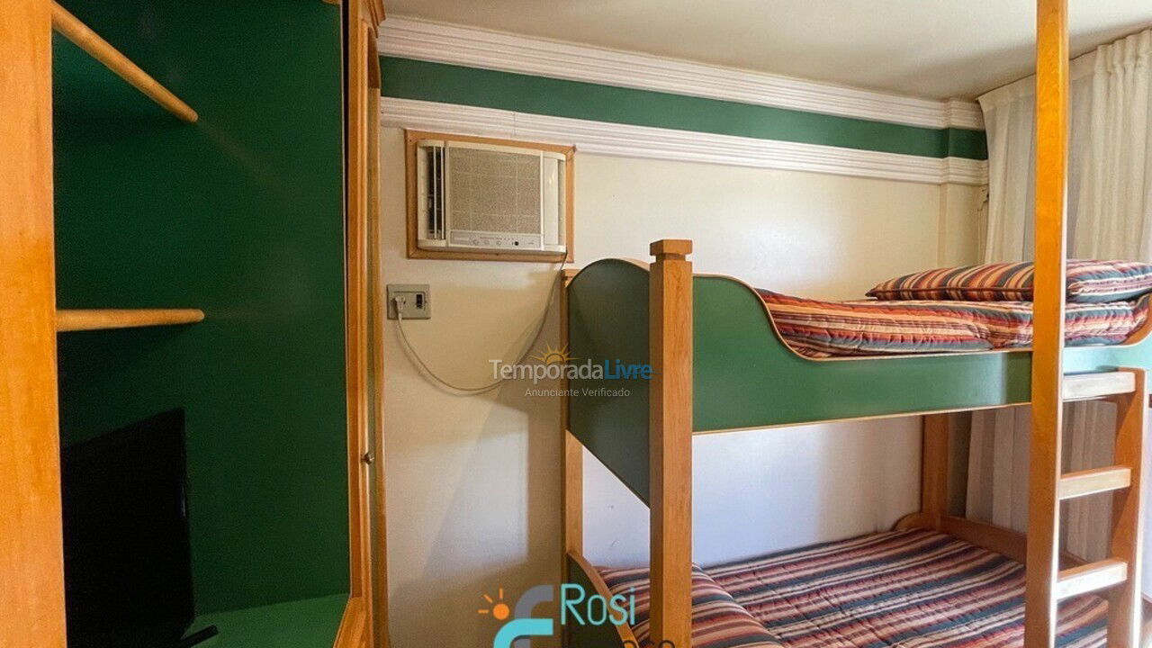 Apartment for vacation rental in Itapema (Meia Praia Frente Mar)