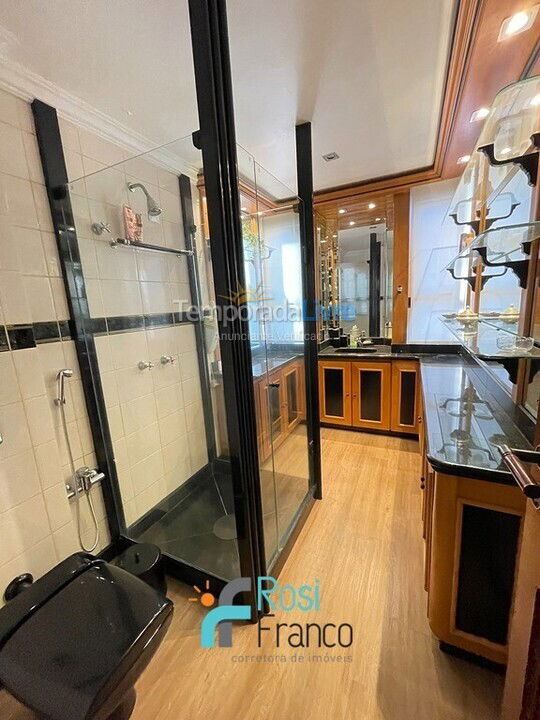 Apartment for vacation rental in Itapema (Meia Praia Frente Mar)