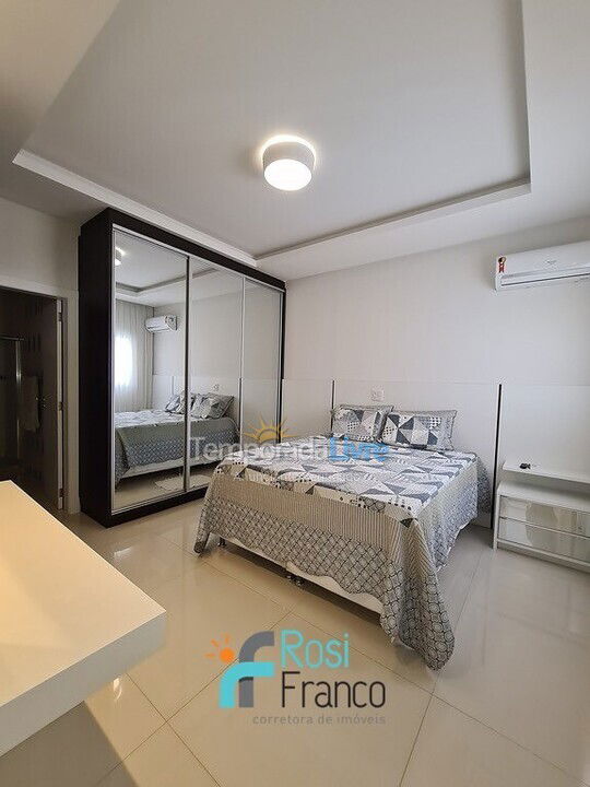 Apartment for vacation rental in Itapema (Meia Praia Quadra do Mar)