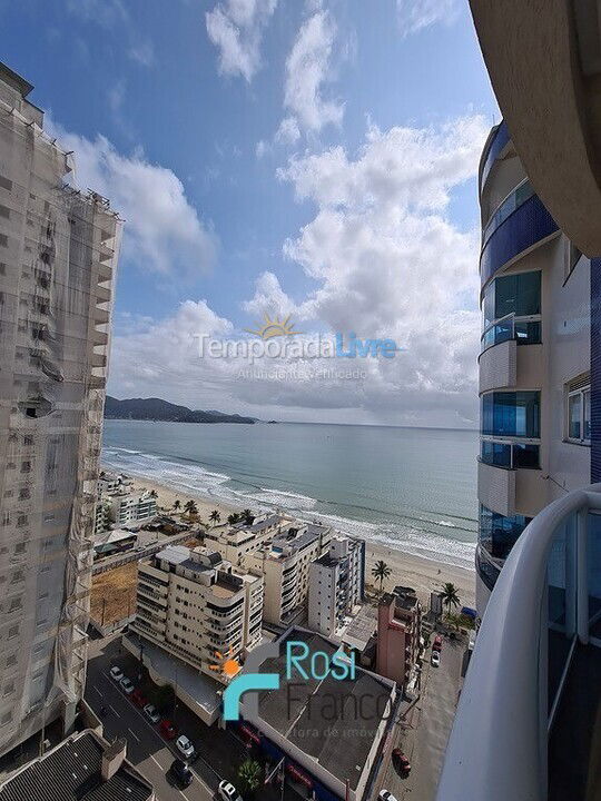 Apartamento para aluguel de temporada em Itapema (Meia Praia Quadra do Mar)