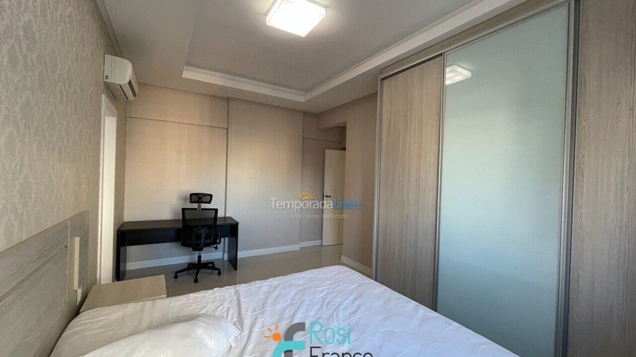 Apartamento para alquiler de vacaciones em Itapema (Meia Praia Segunda Quadra Mar)