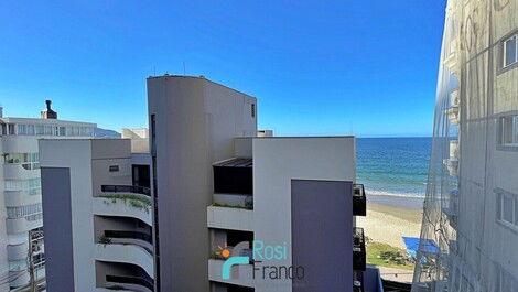 Apartment 3 bedrooms 2 parking spaces Meia Praia