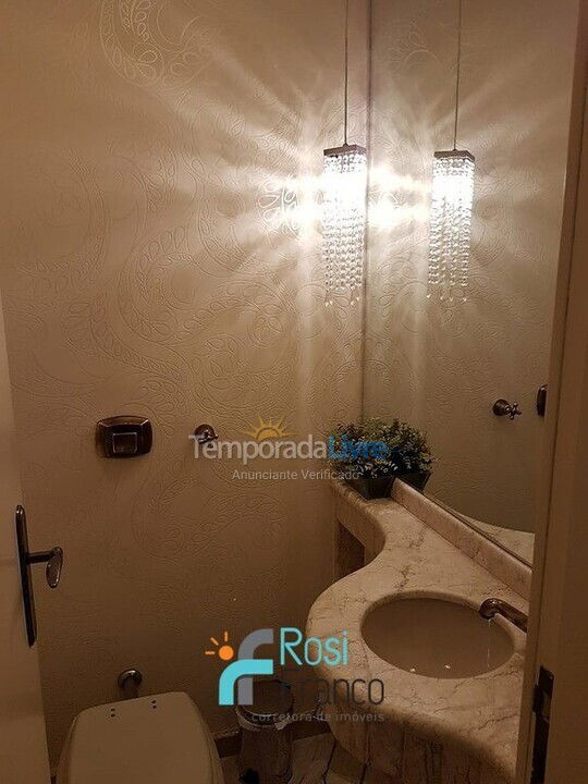 Apartamento para alquiler de vacaciones em Itapema (Meia Praia Frente Mar)