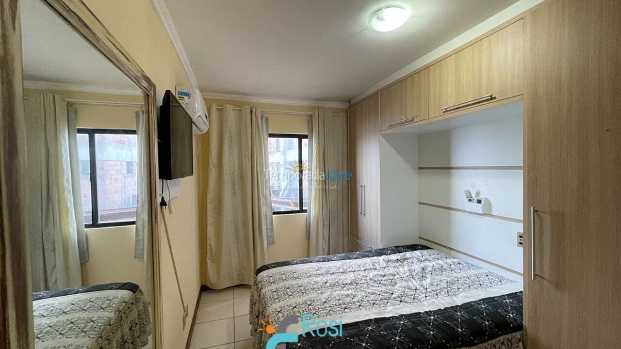 Apartamento para alquiler de vacaciones em Itapema (Meia Praia Quadra do Mar)