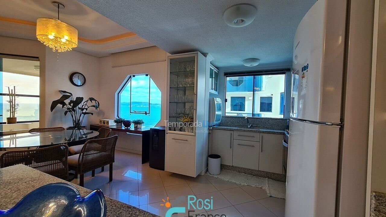 Apartment for vacation rental in Itapema (Meia Praia Segunda Quadra Mar)