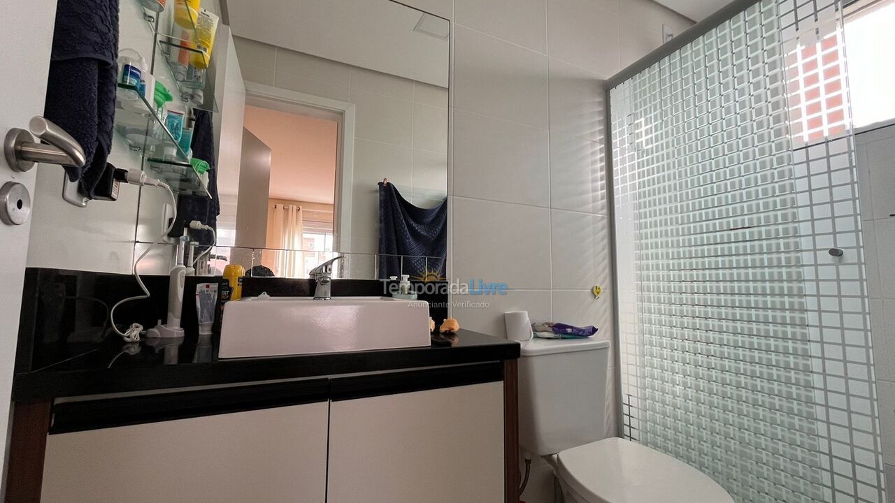 Apartamento para aluguel de temporada em Florianopolis (Praia dos Ingleses)