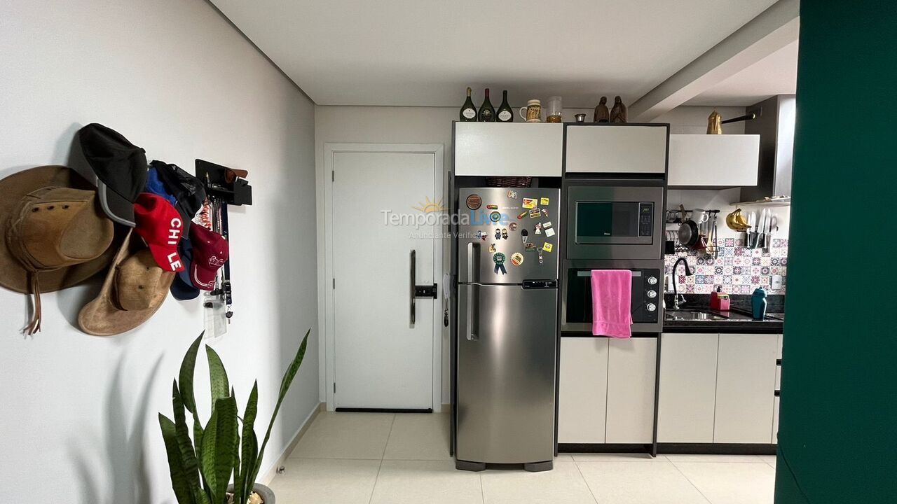 Apartamento para aluguel de temporada em Florianopolis (Praia dos Ingleses)