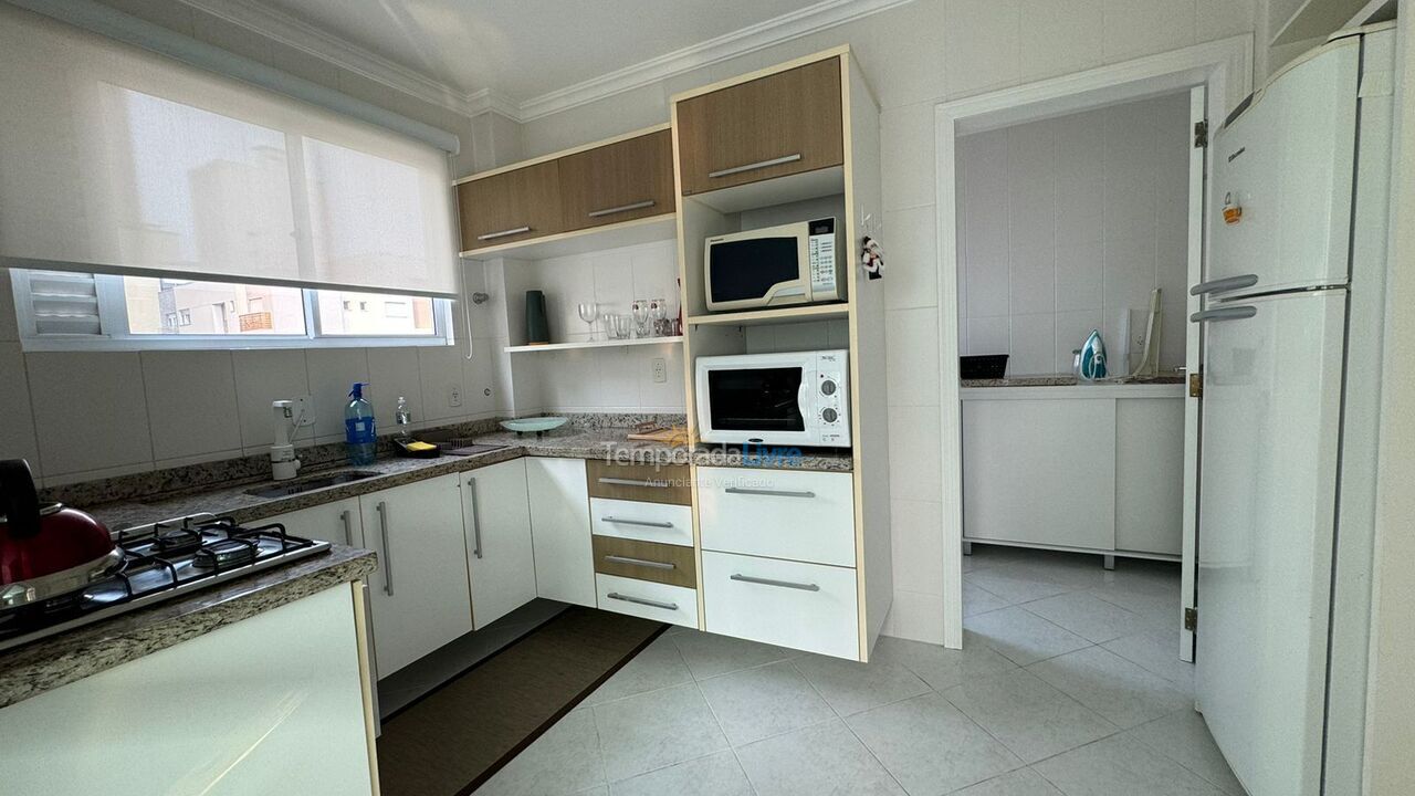 Apartamento para alquiler de vacaciones em Itapema (Meia Praia)