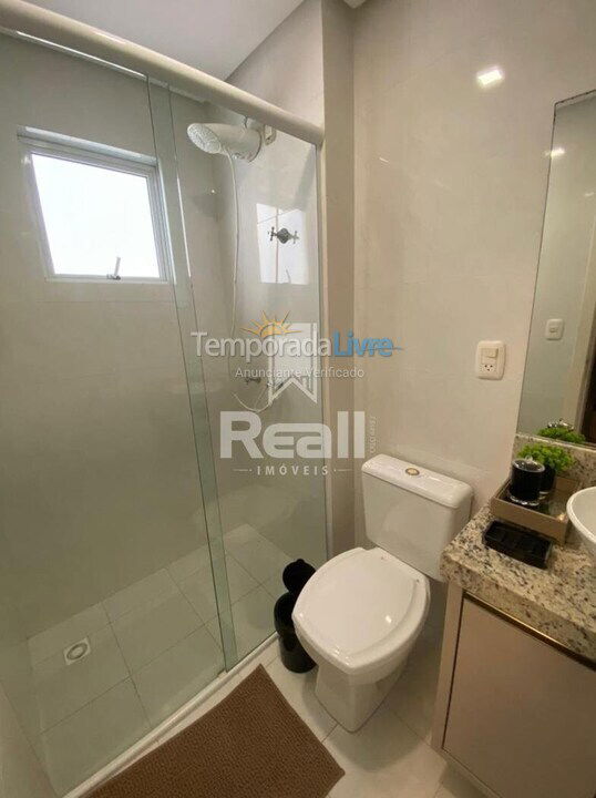 Apartamento para aluguel de temporada em Itapema (Meia Praia Frente Mar)