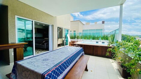 AP055R - Duplex penthouse with 3 suites and jacuzzi, Mariscal beach