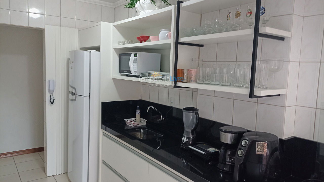 Apartamento para alquiler de vacaciones em Itapema (Meia Praia)