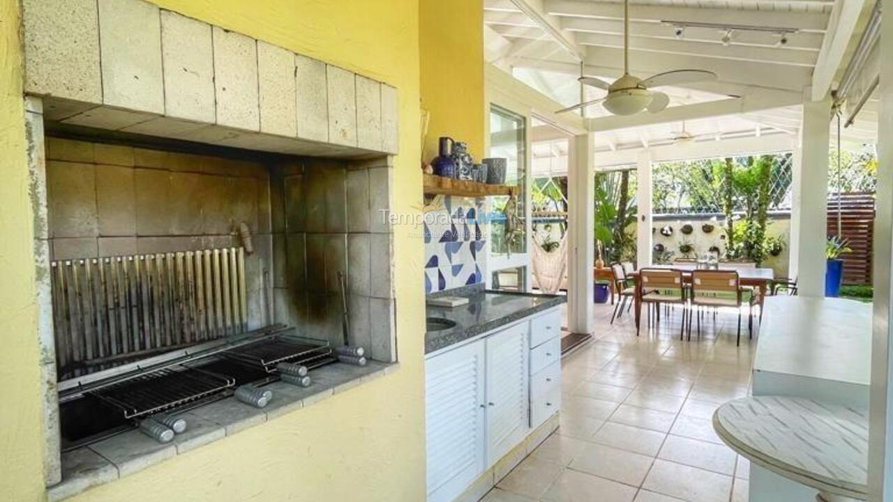 Casa para alquiler de vacaciones em São Sebastião (Juquehy)