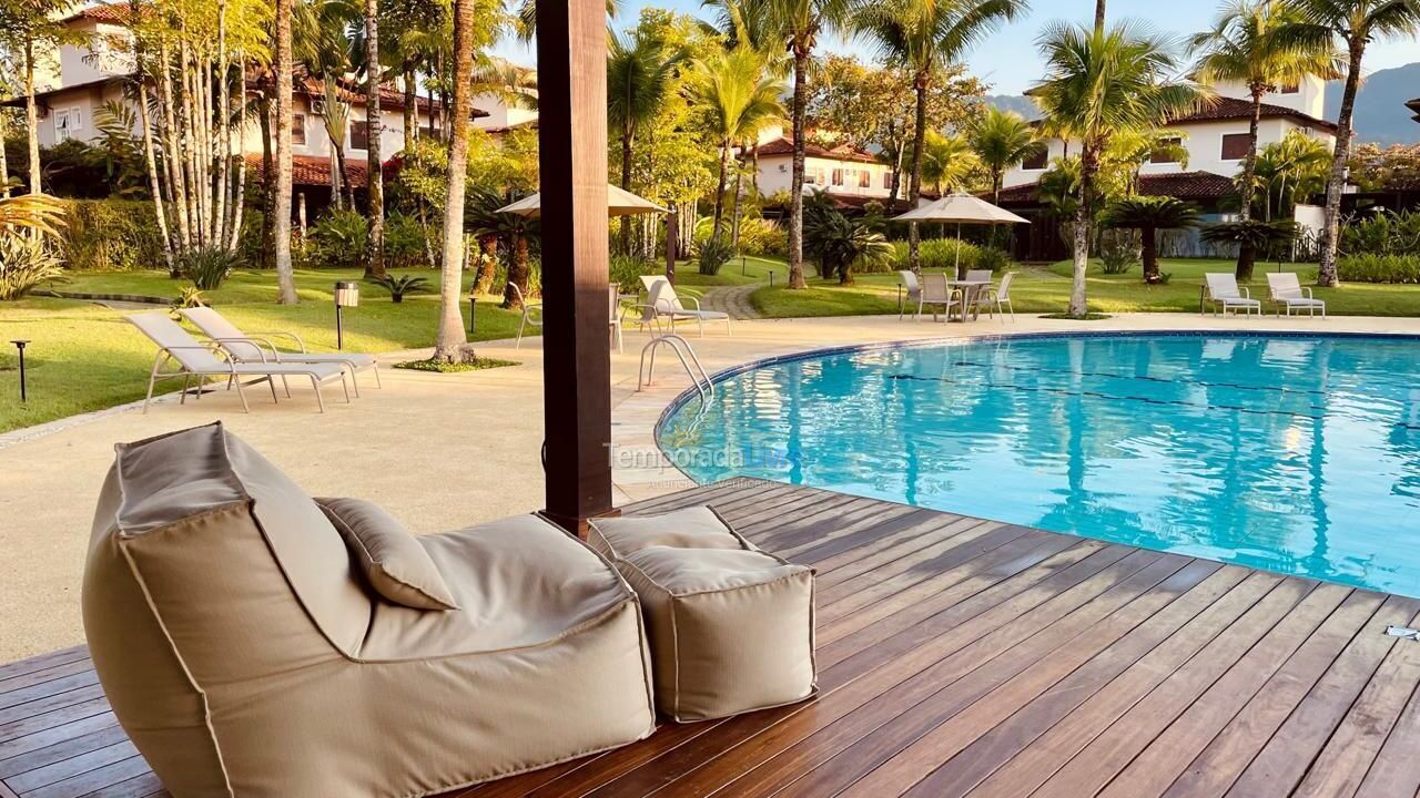 Casa para aluguel de temporada em São Sebastião (Praia da Baleia)