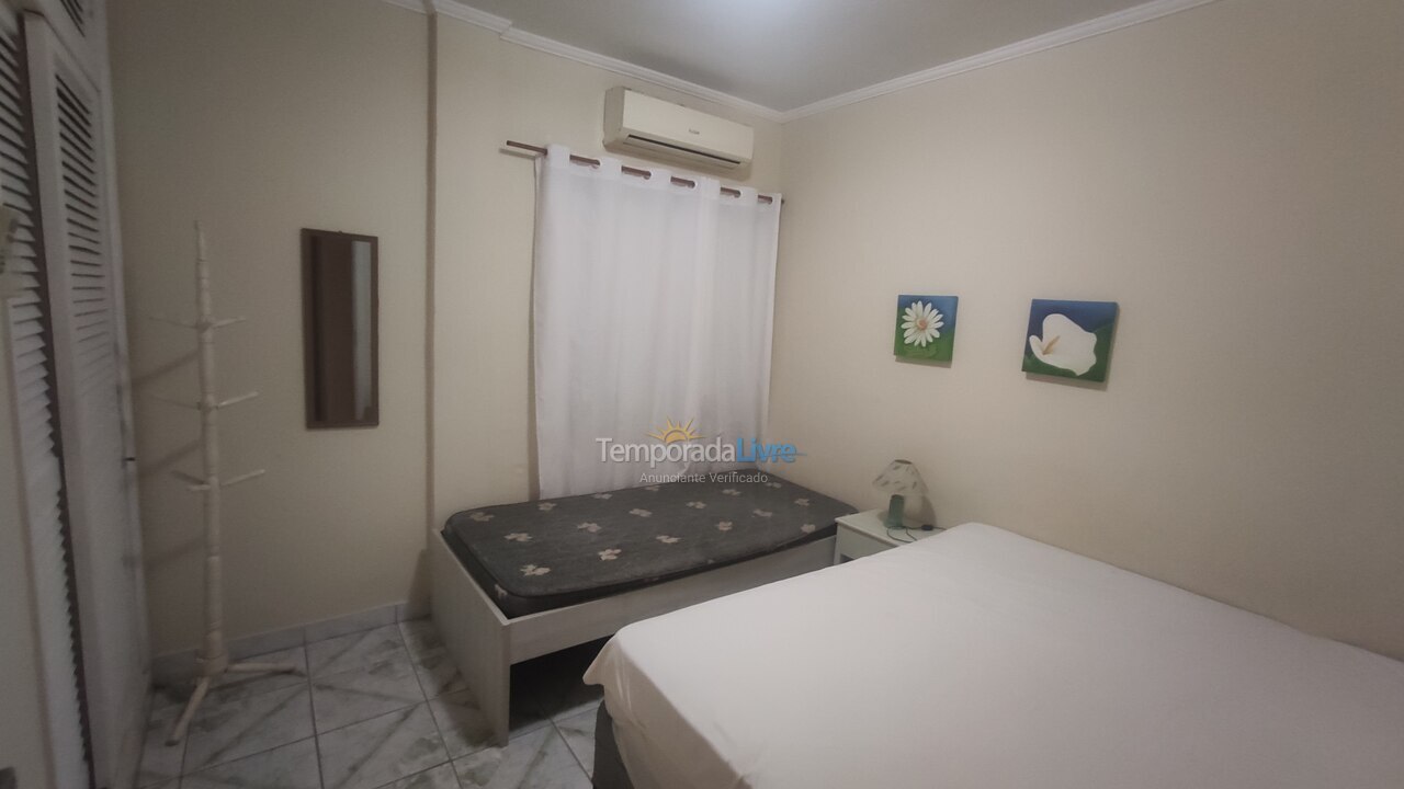 Apartamento para aluguel de temporada em Guarujá (Enseada)