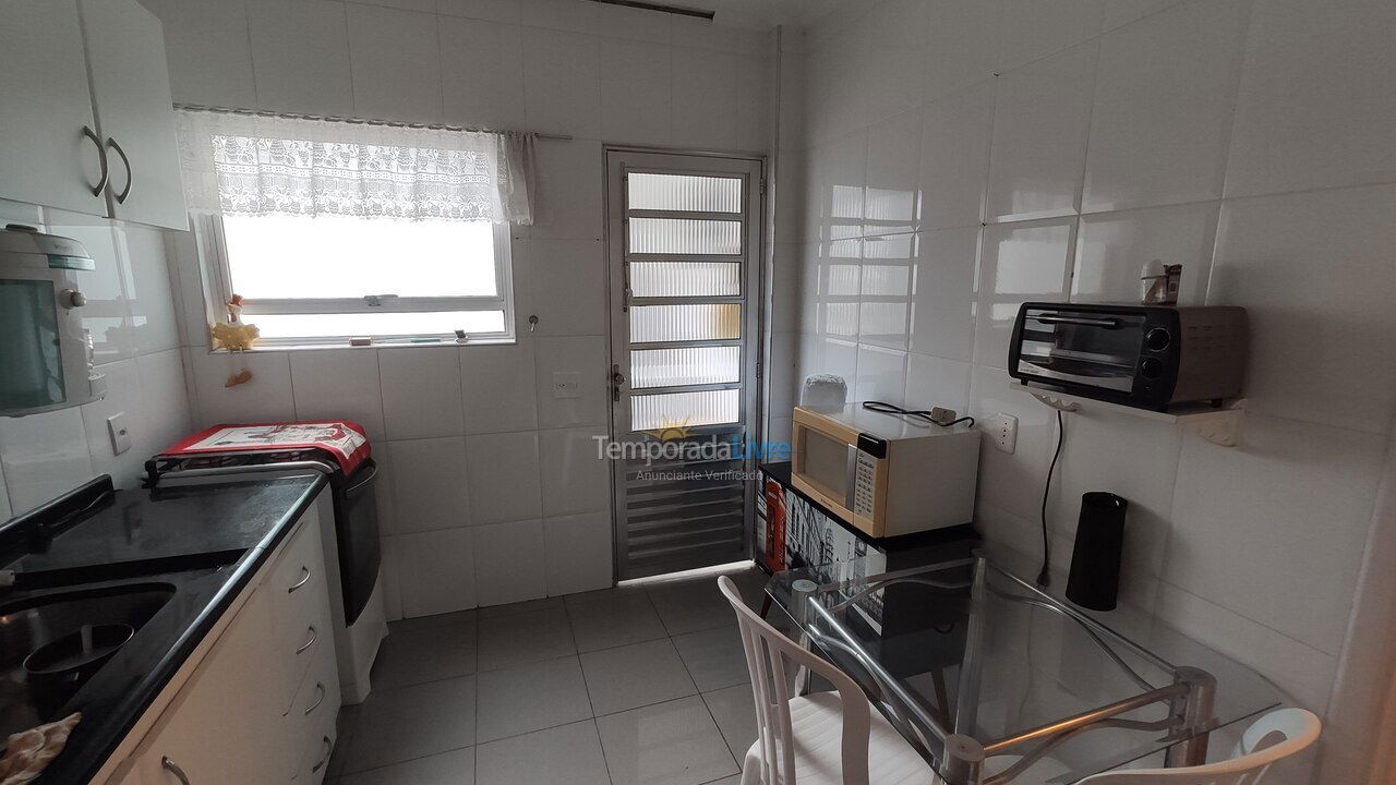 Apartamento para aluguel de temporada em Guarujá (Enseada)