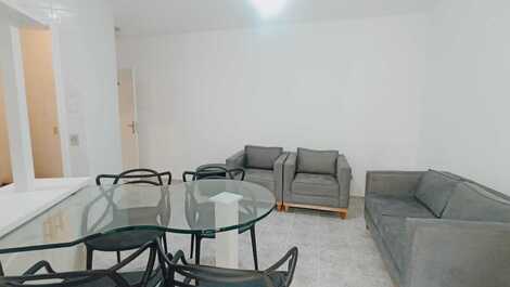 Apartamento no Wembley tênis toninhas Ubatuba