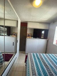 Apartamento de 2 dormitórios em condomínio