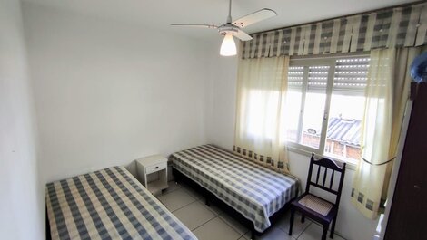 Apartamento aconchegante frente a praça do Farol