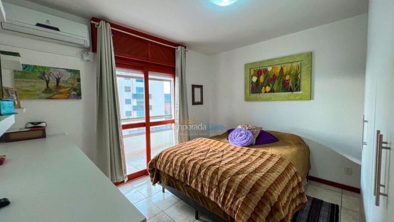 Apartment for vacation rental in Capão da Canoa (Centro)