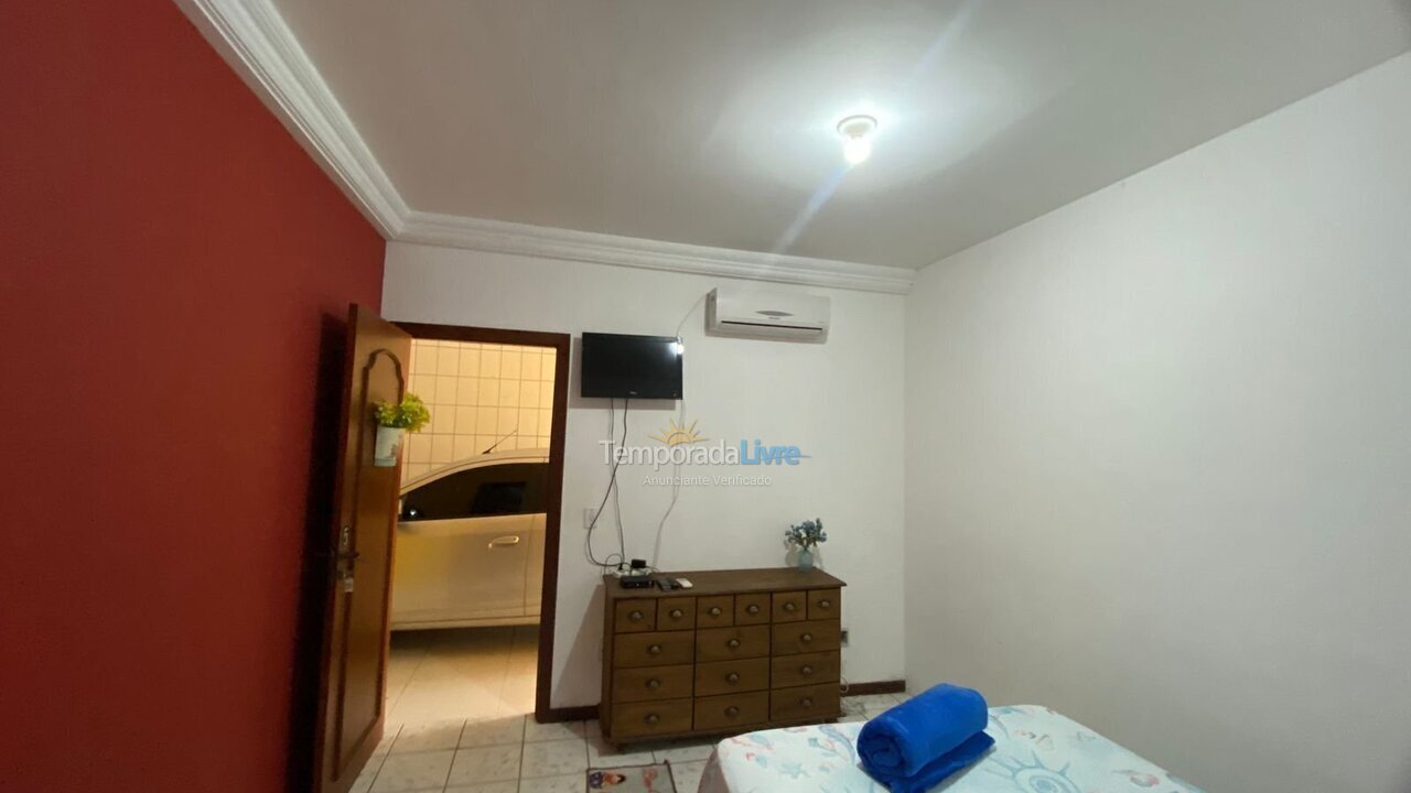 Apartamento para aluguel de temporada em Balneário Camboriú (Centro)