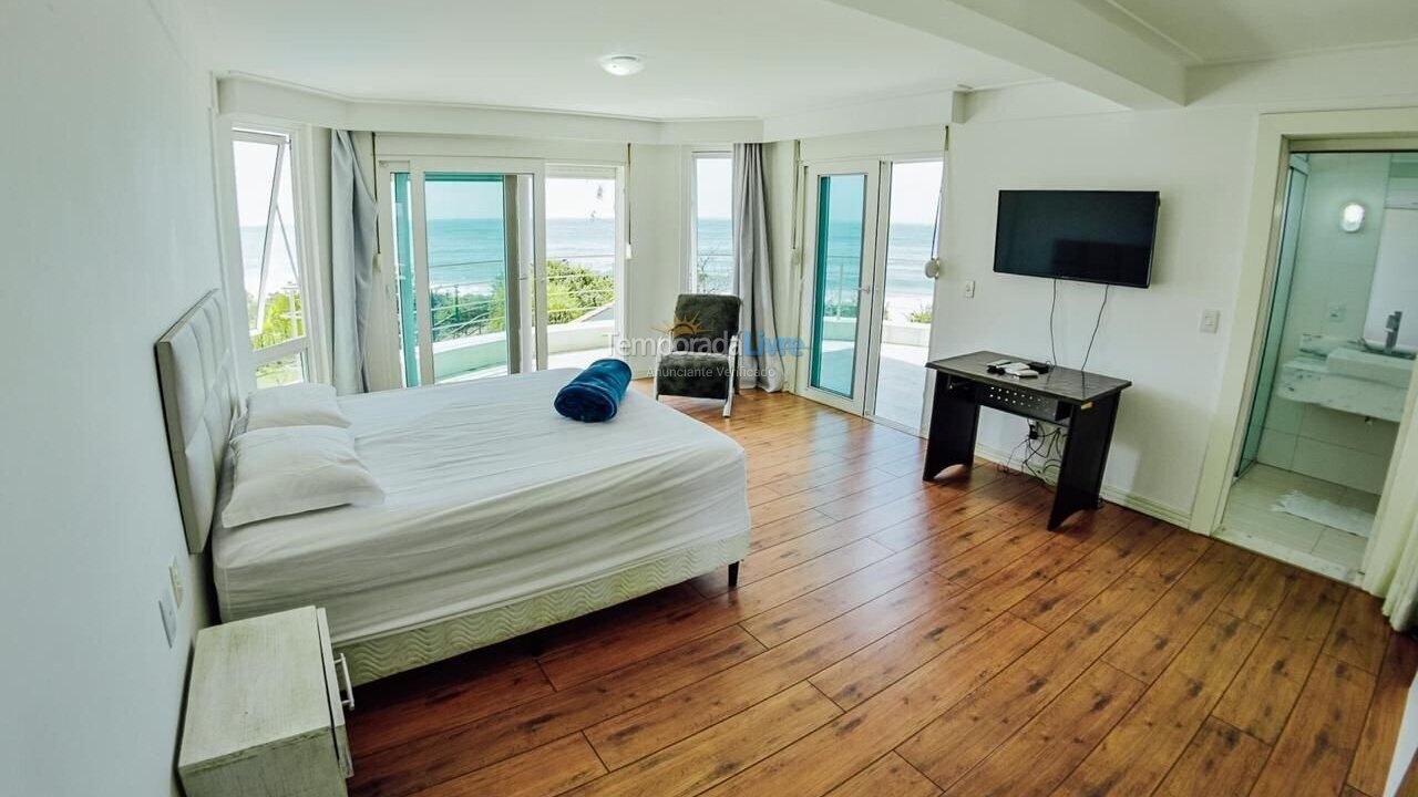 Casa para alquiler de vacaciones em Balneário Camboriú (Estaleirinho)