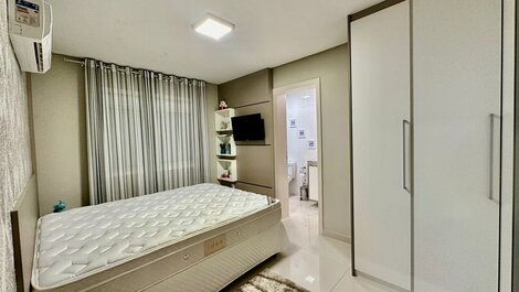 Apartamento Luxuoso de 2 Dormitórios