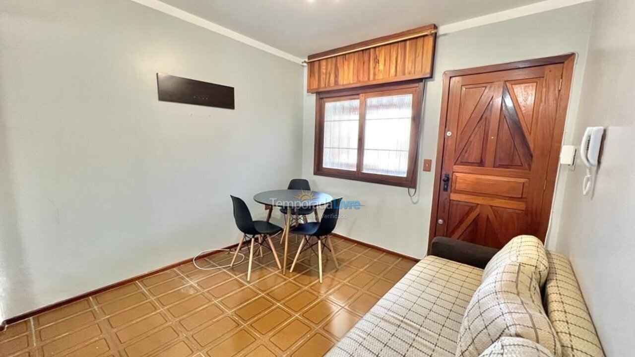 Apartment for vacation rental in Capão da Canoa (Centro)