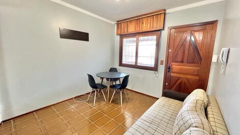 Apartamento prático no Centro de Capão da Canoa